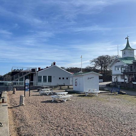 Lilla Saturnus Villa Ljungskile Kültér fotó
